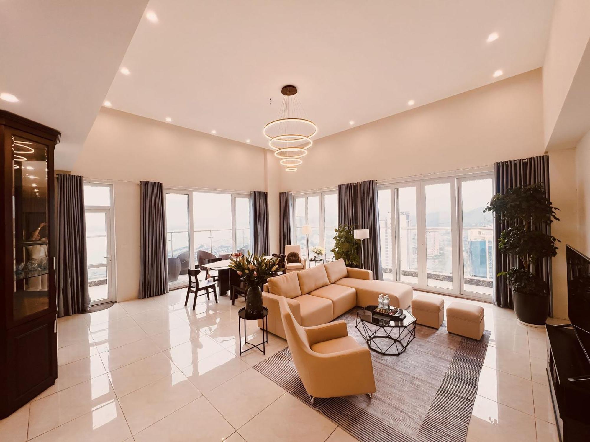 Homestay Ha Long Luxury Exterior photo