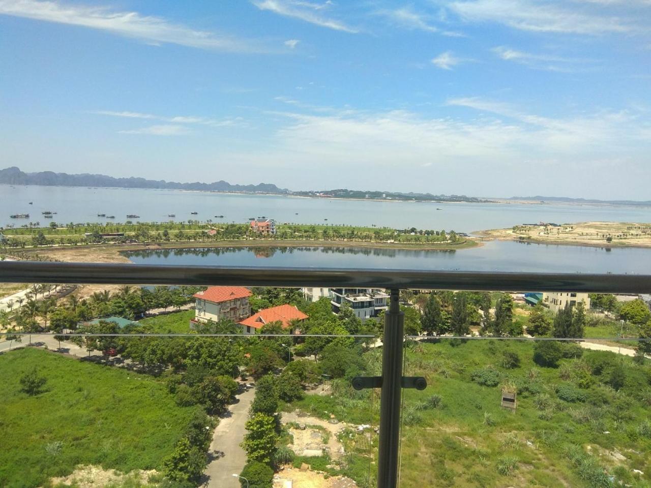 Homestay Ha Long Luxury Exterior photo