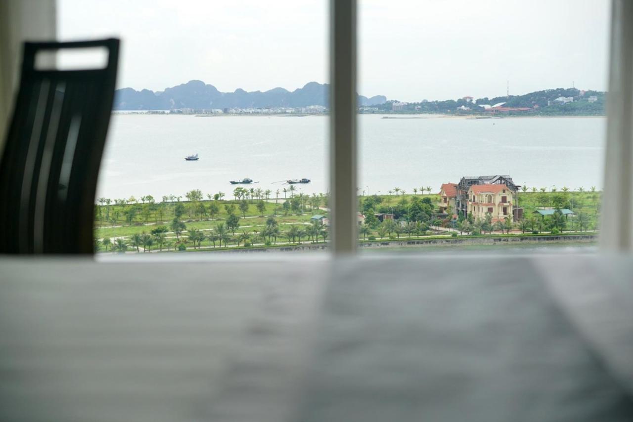 Homestay Ha Long Luxury Exterior photo