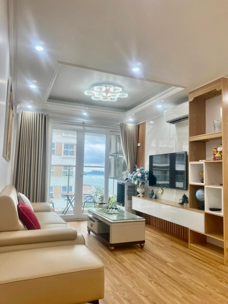 Homestay Ha Long Luxury Exterior photo